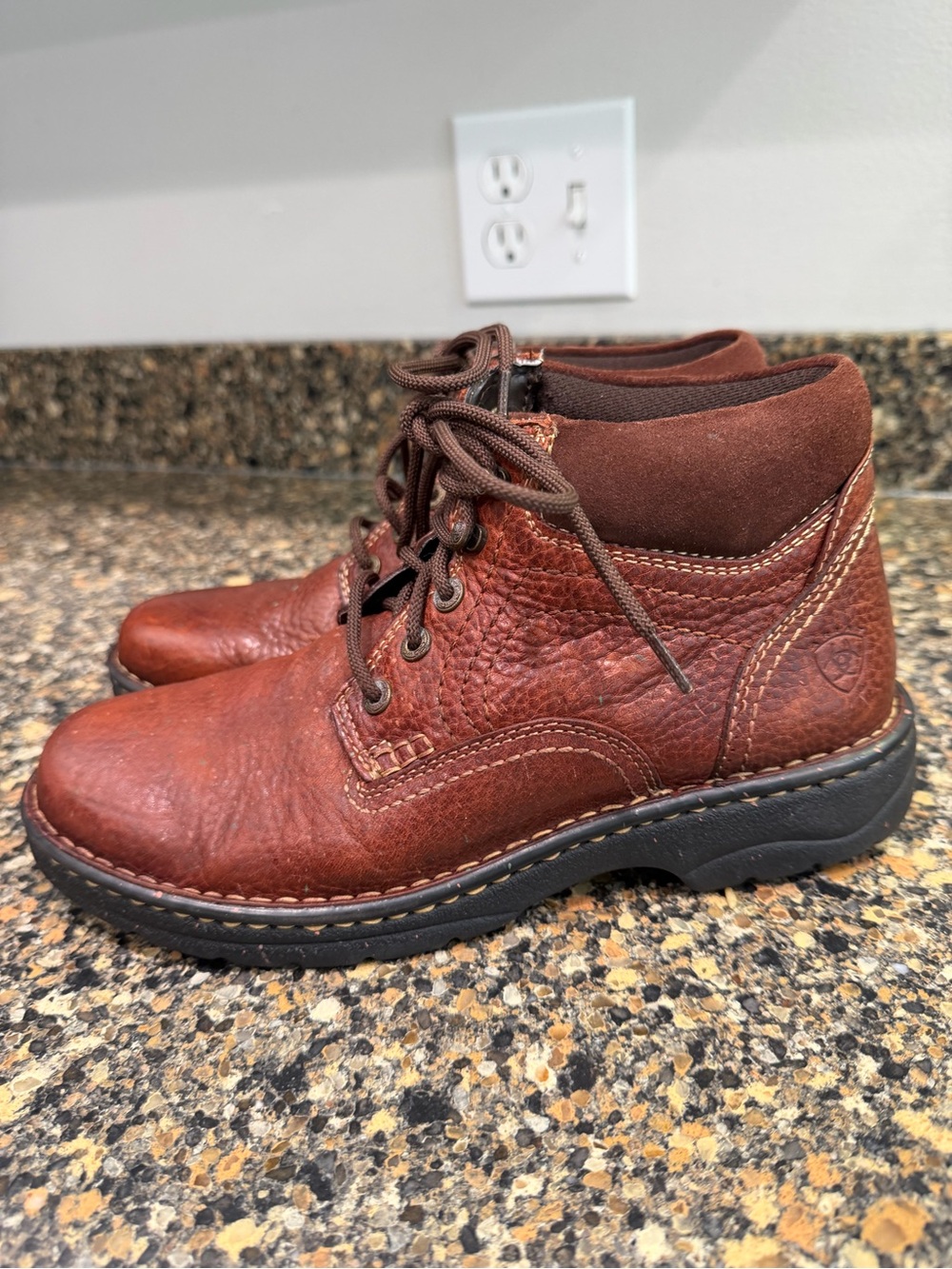 Ariat ladies 7.5 Brown Leather Lace-Up Work Boots - Picture 7 of 11